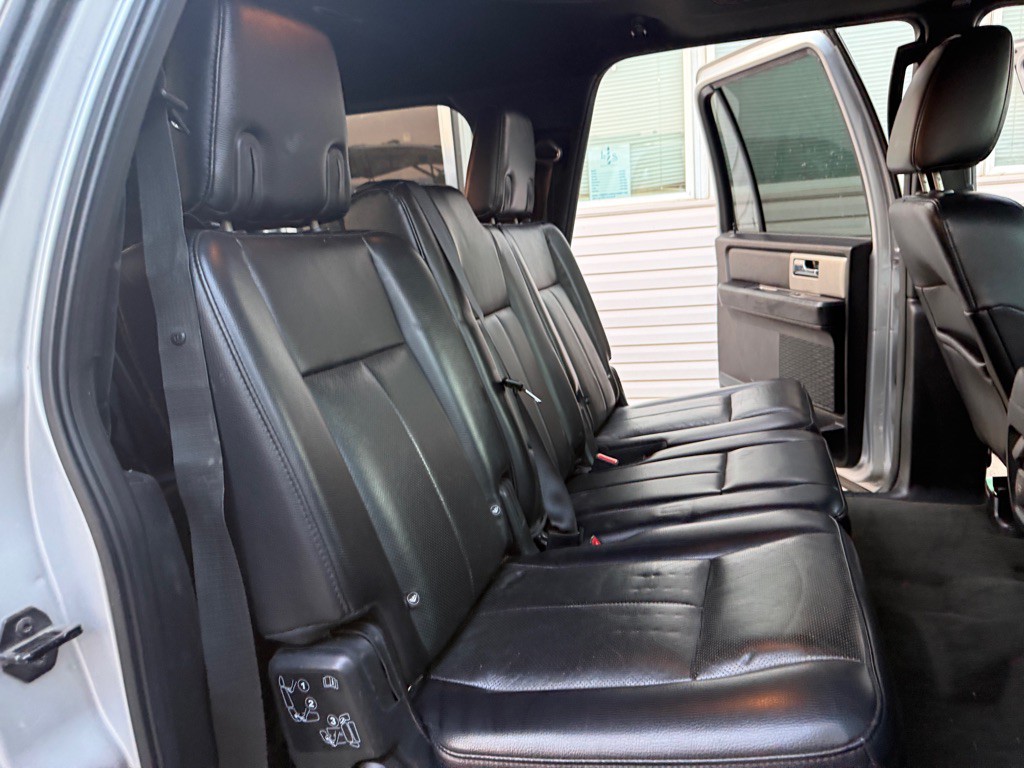 2017 Ford Expedition Image 14