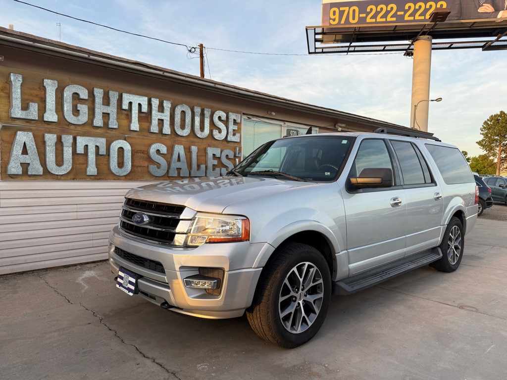 2017 Ford Expedition Image 1