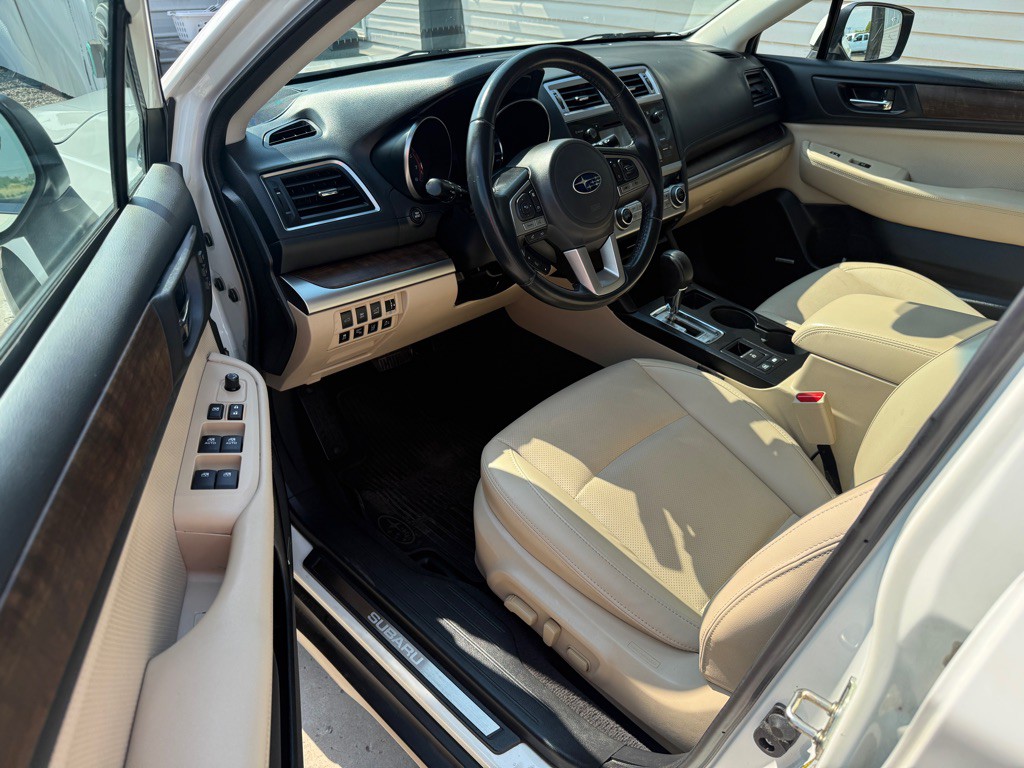 2016 Subaru Outback Image 8