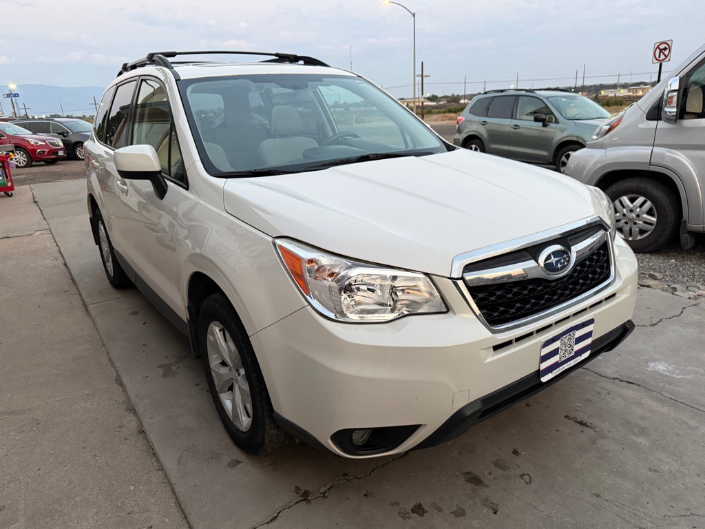 2016 Subaru Forester Image 6