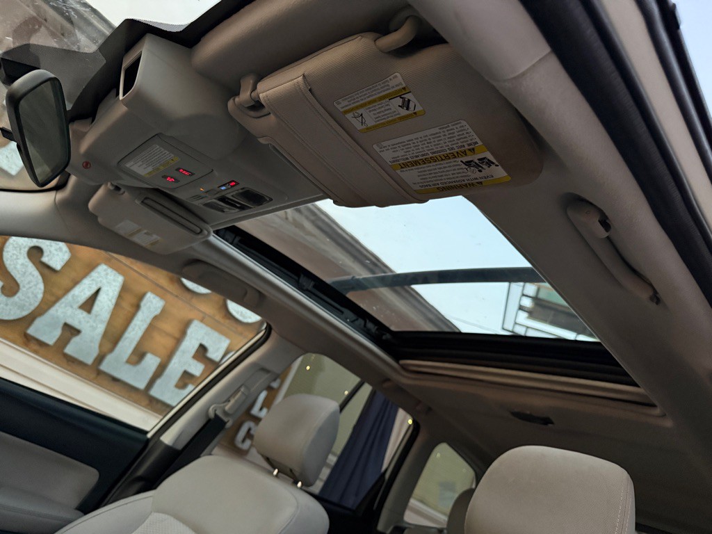 2016 Subaru Forester Image 11