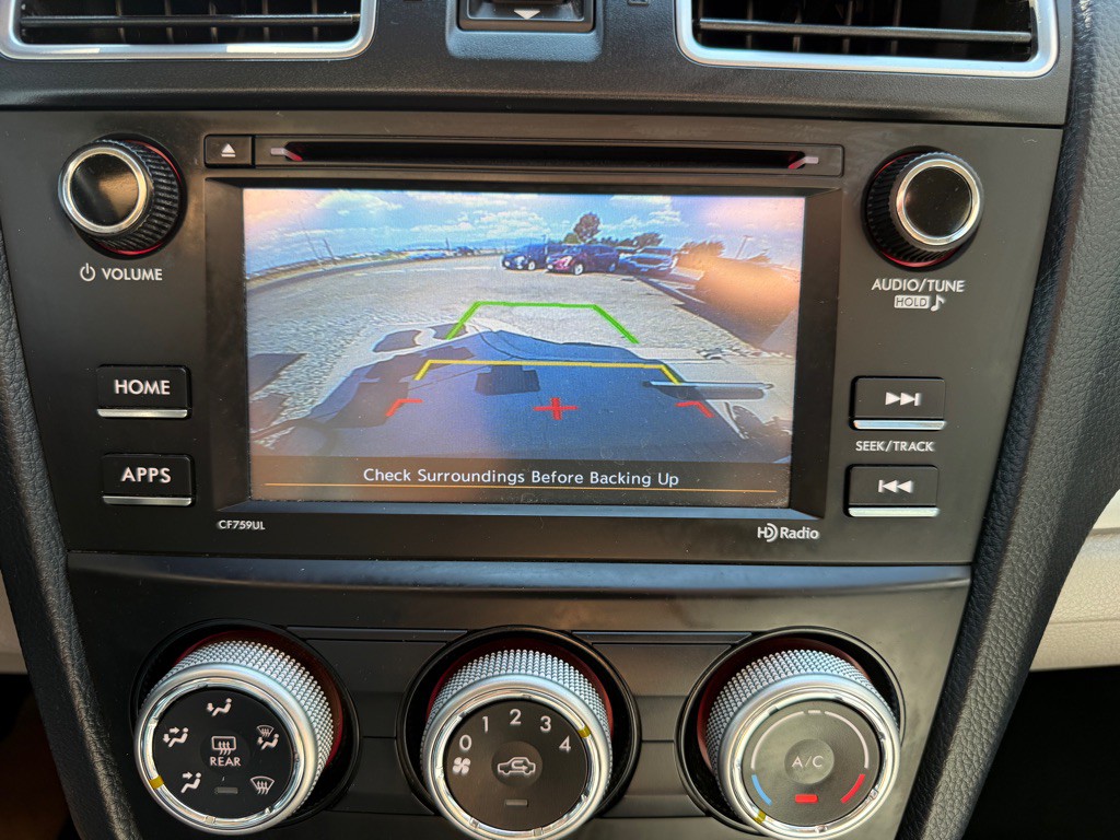 2018 Subaru Forester Image 10
