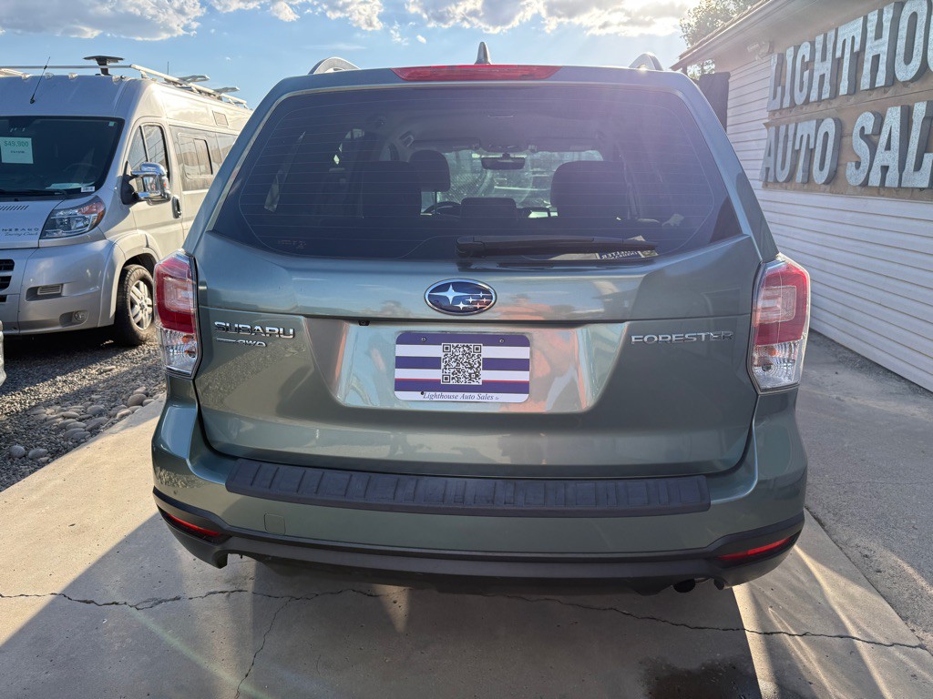 2018 Subaru Forester Image 3