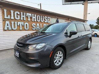 Image for 2020 Chrysler Voyager LXI ID: 7547097