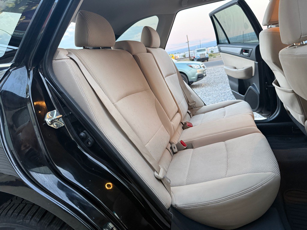 2017 Subaru Outback Image 22