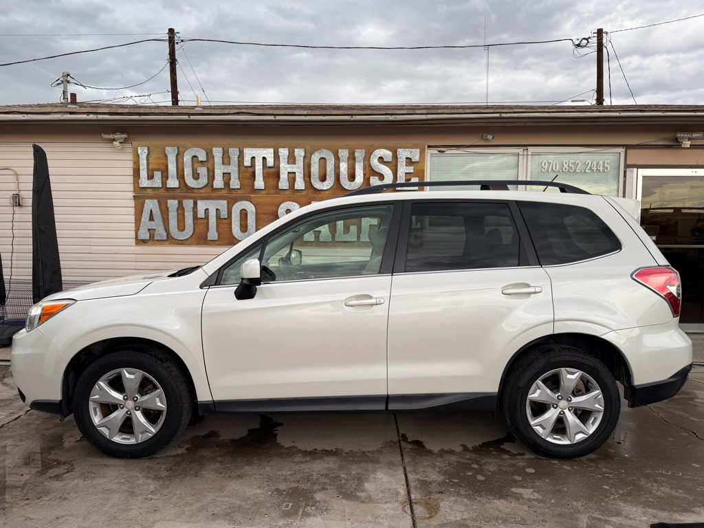 2015 Subaru Forester Image 2