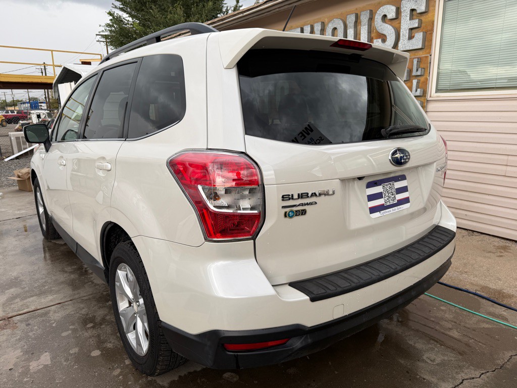 2015 Subaru Forester Image 3