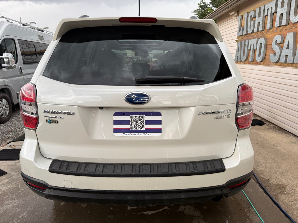 2015 Subaru Forester Image 4