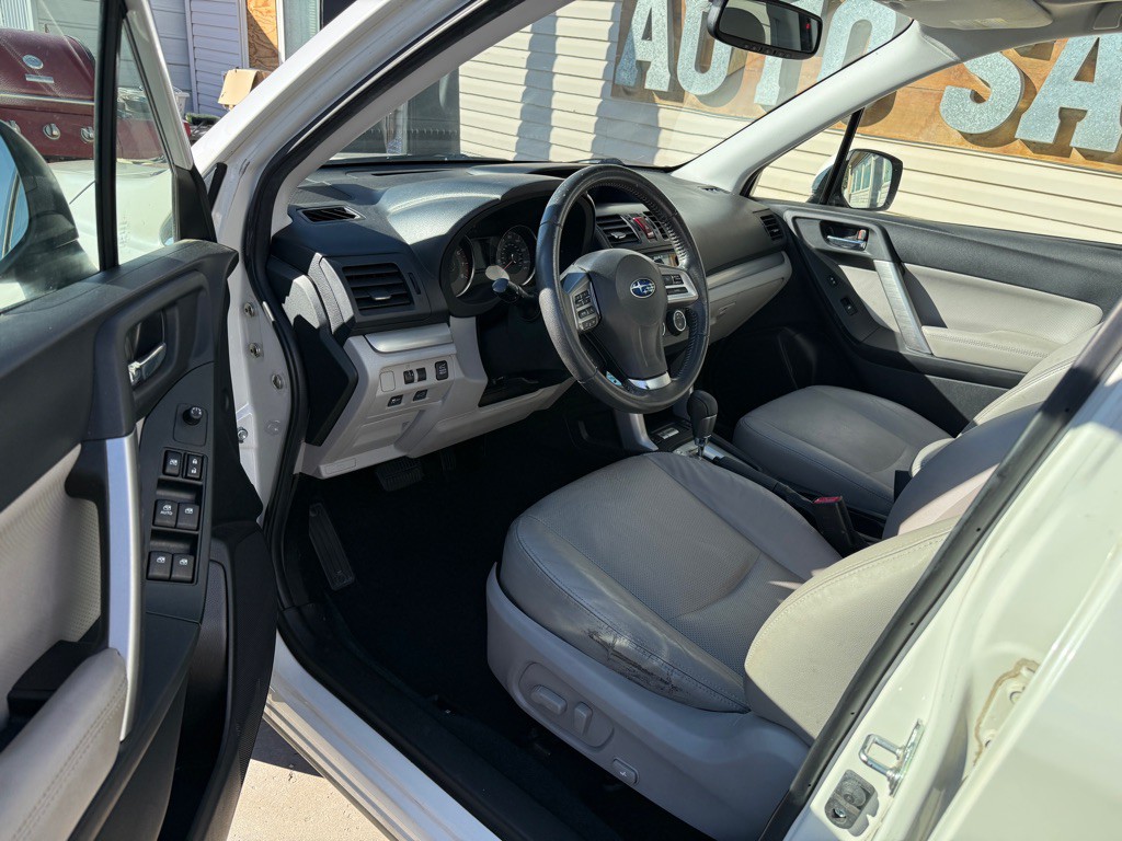 2015 Subaru Forester Image 8