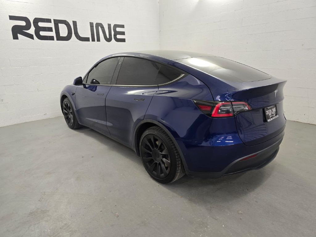 2020 Tesla Model Y Image 10