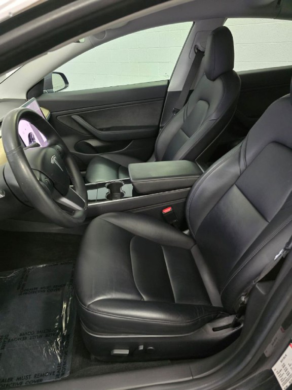 2018 Tesla Model 3 Image 7