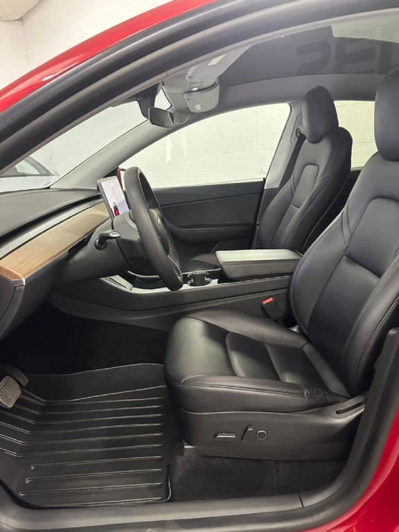 2021 Tesla Model Y Image 7
