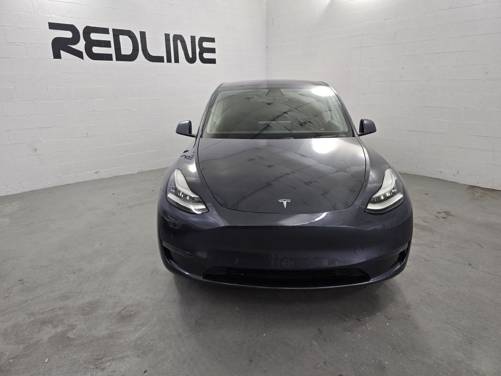 2020 Tesla Model Y Image 2