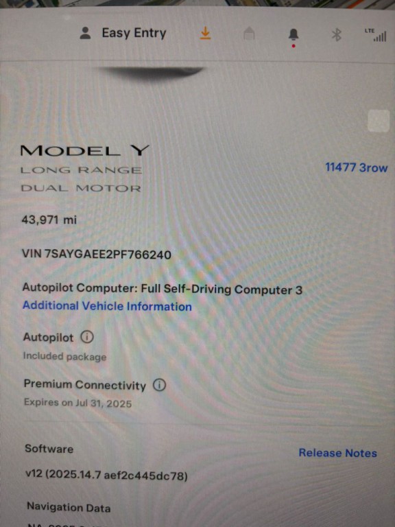 2023 Tesla Model Y Image 12