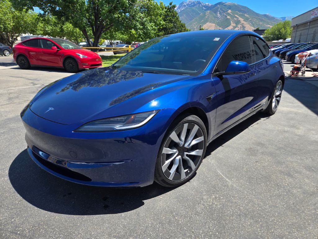 2024 Tesla Model 3 Image 4