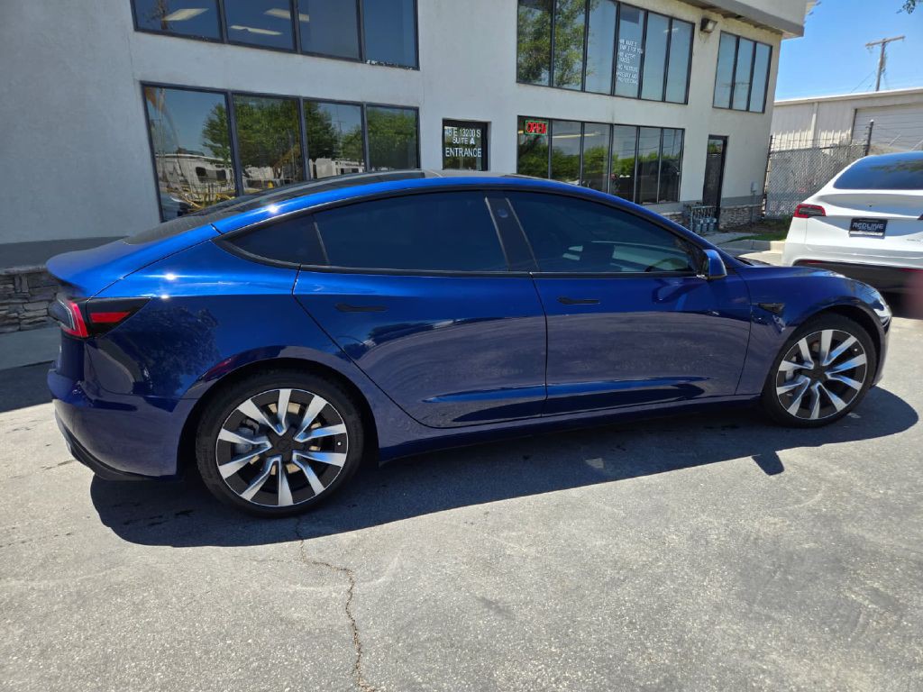 2024 Tesla Model 3 Image 8