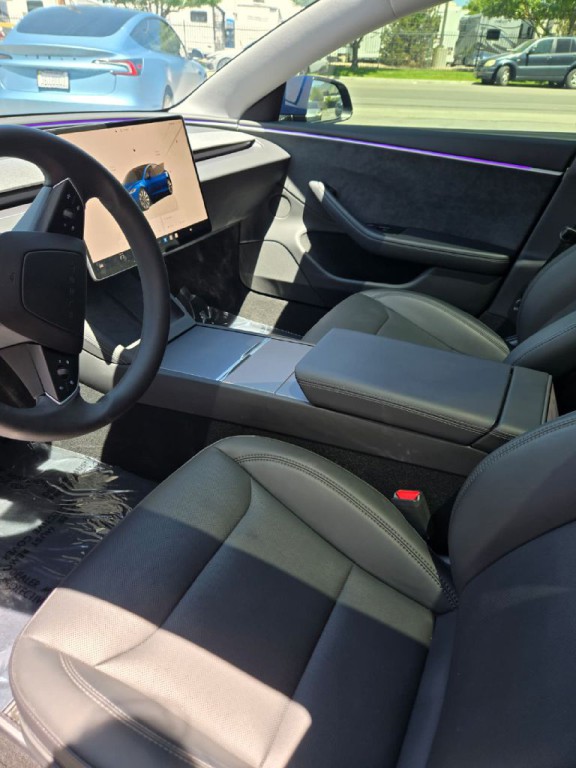 2024 Tesla Model 3 Image 14
