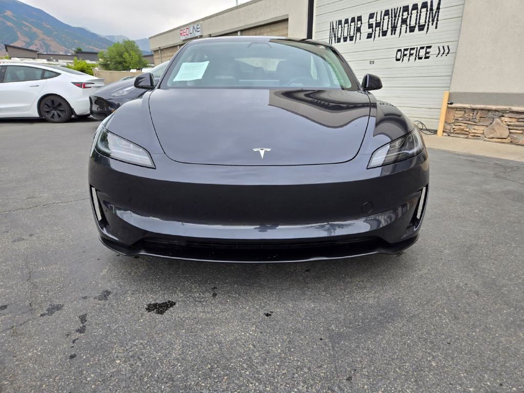 2024 Tesla Model 3 Image 3