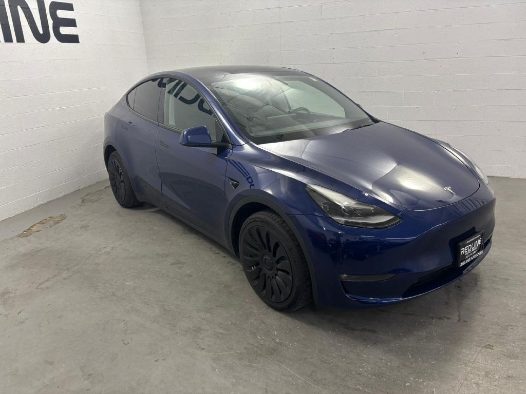 2022 Tesla Model Y Image 3