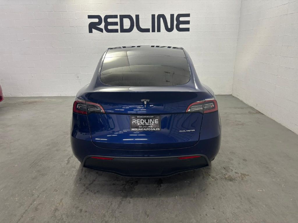 2022 Tesla Model Y Image 9