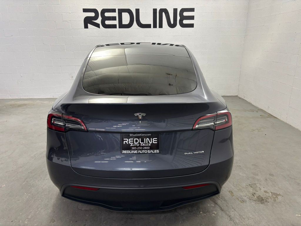 2023 Tesla Model Y Image 9
