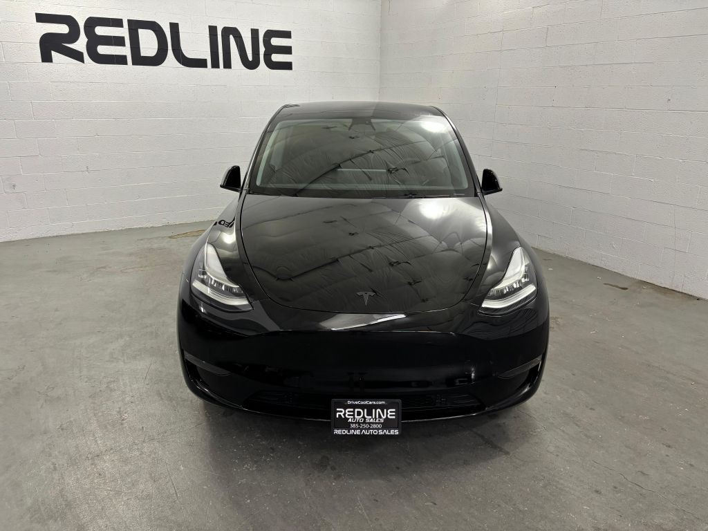 2023 Tesla Model Y Image 2
