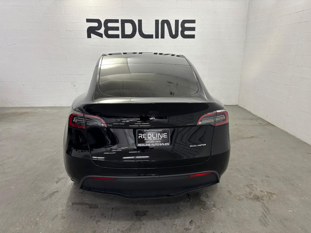 2023 Tesla Model Y Image 9