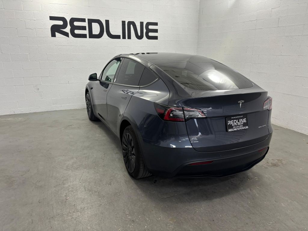 2022 Tesla Model Y Image 9
