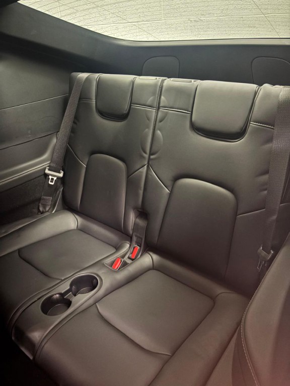 2023 Tesla Model Y Image 8