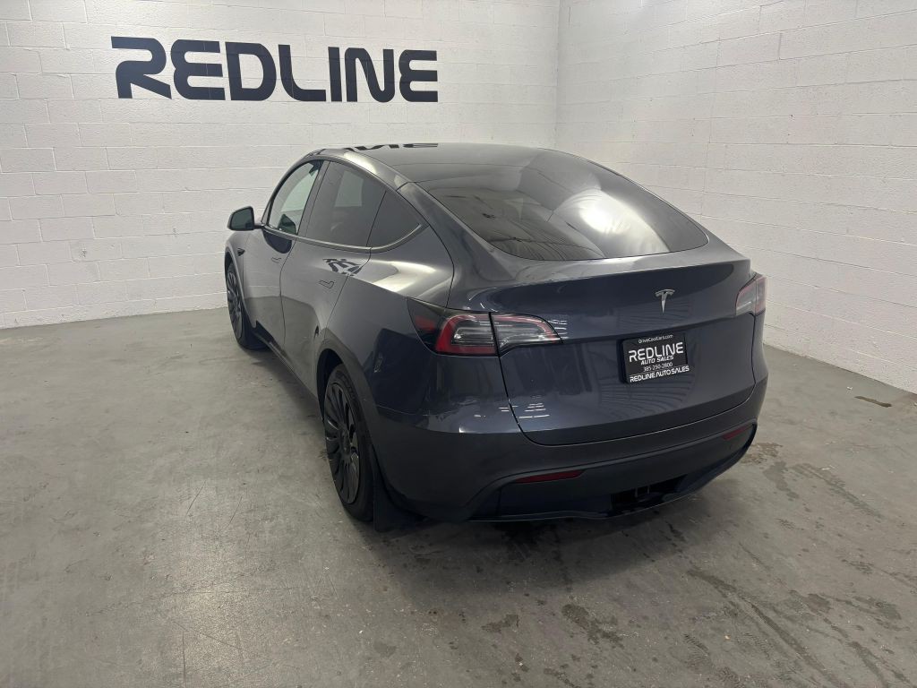 2023 Tesla Model Y Image 10