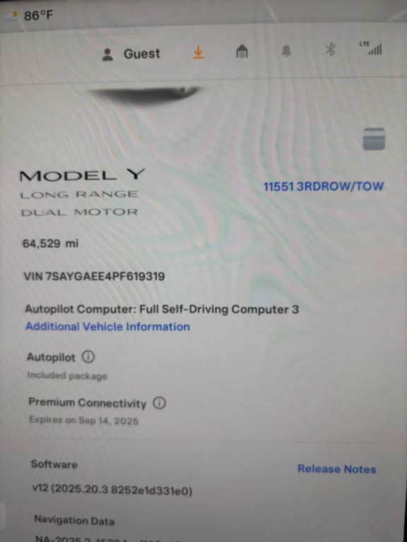 2023 Tesla Model Y Image 12