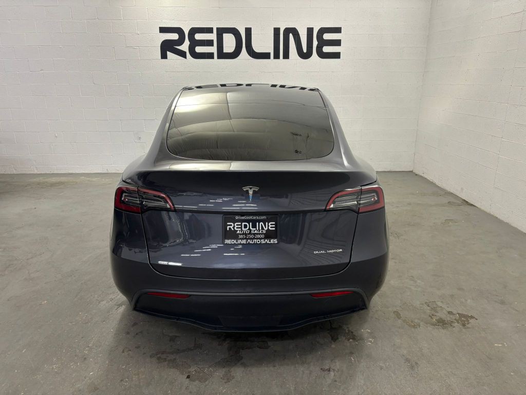 2023 Tesla Model Y Image 9