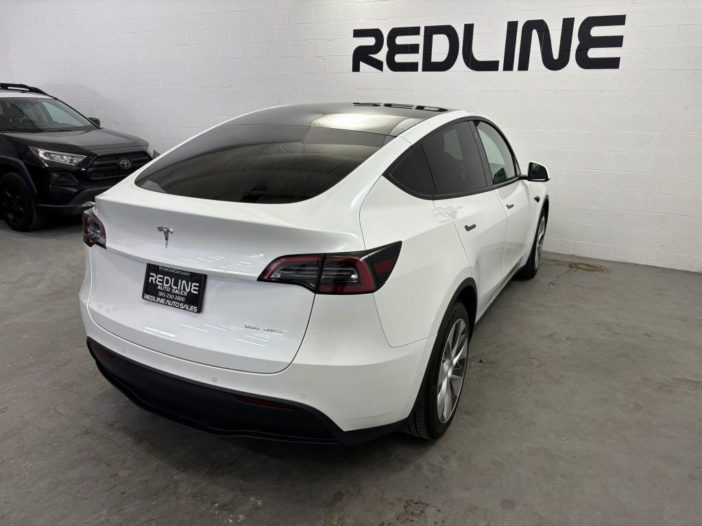 2021 Tesla Model Y Image 10