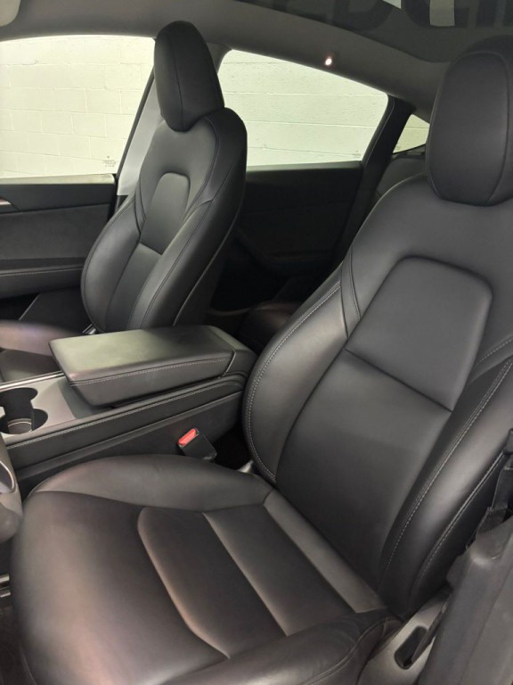 2023 Tesla Model Y Image 4