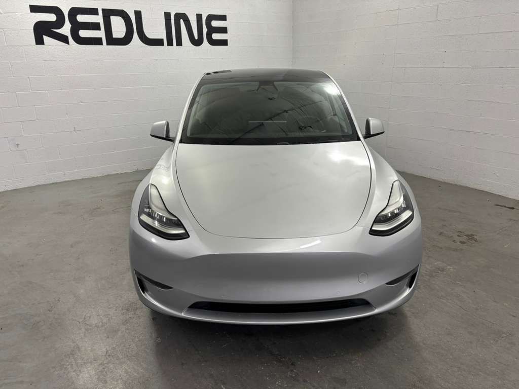2020 Tesla Model Y Image 2