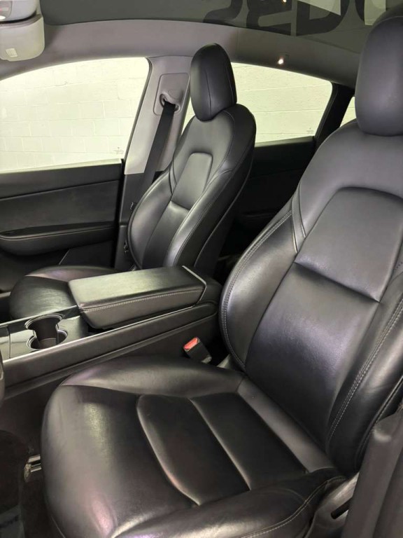 2020 Tesla Model Y Image 4