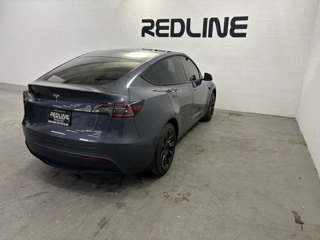 2020 Tesla Model Y Image 10