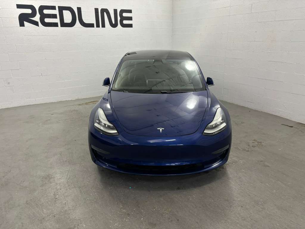 2019 Tesla Model 3 Image 2