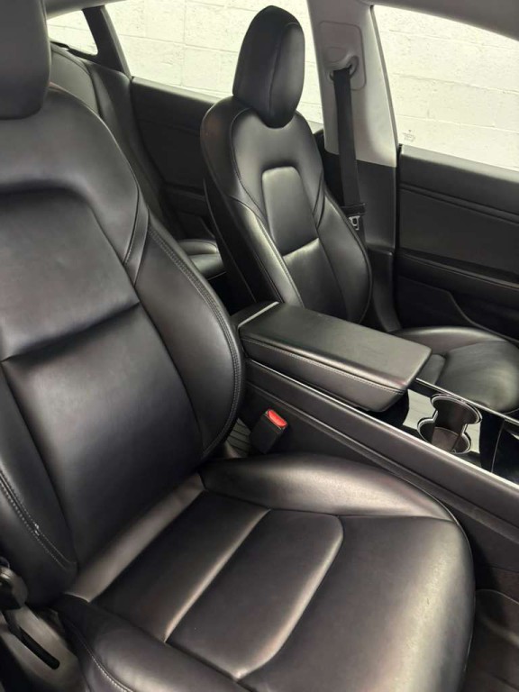 2019 Tesla Model 3 Image 5