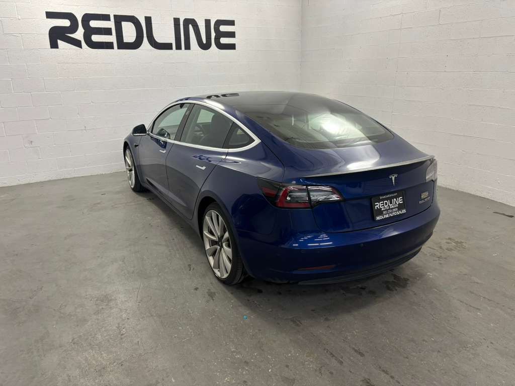 2019 Tesla Model 3 Image 9