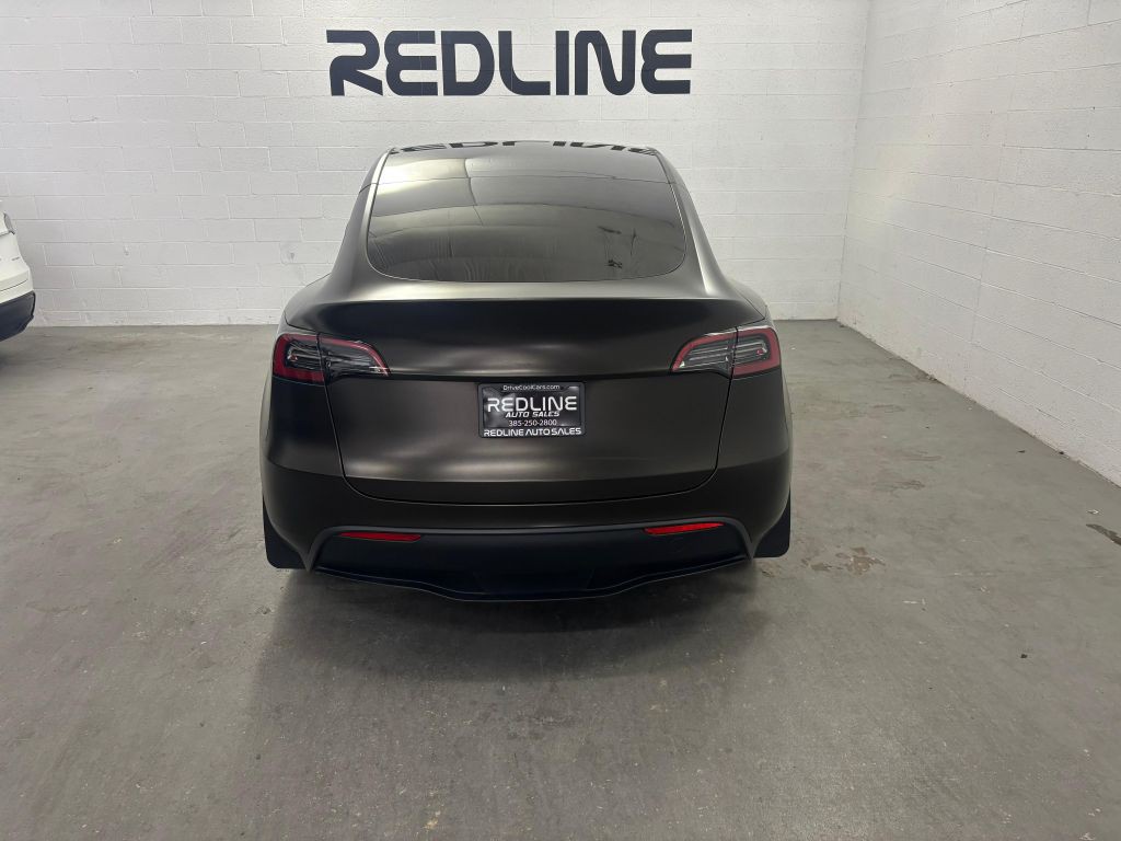2023 Tesla Model Y Image 8
