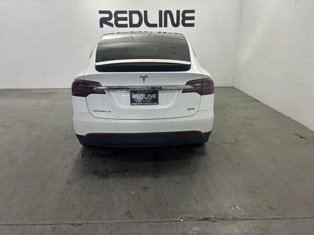 2017 Tesla Model X Image 9