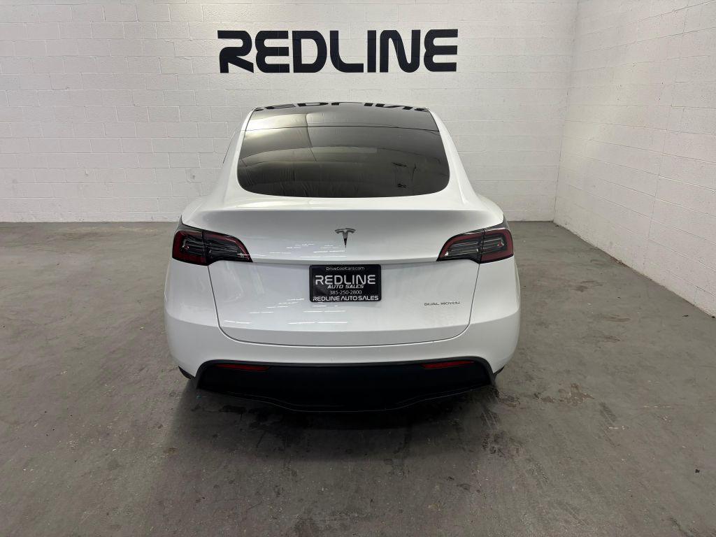 2023 Tesla Model Y Image 5