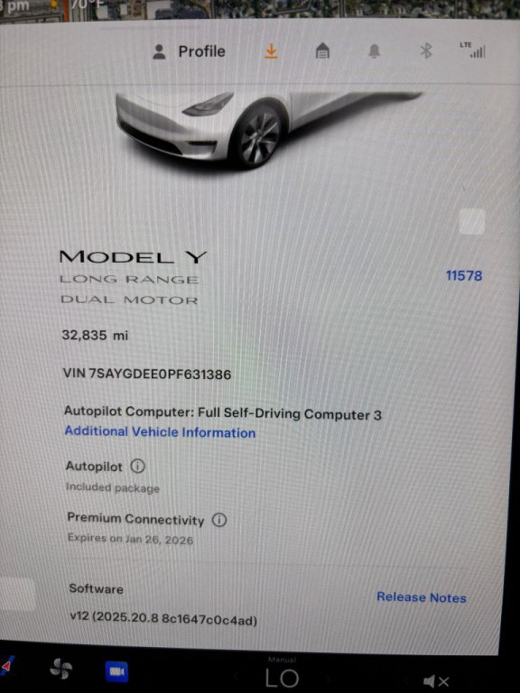 2023 Tesla Model Y Image 11