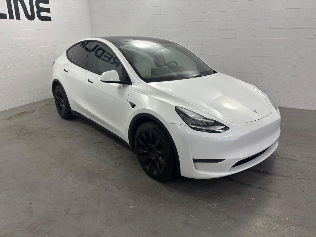 2020 Tesla Model Y Image 3
