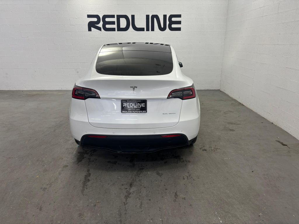 2020 Tesla Model Y Image 8