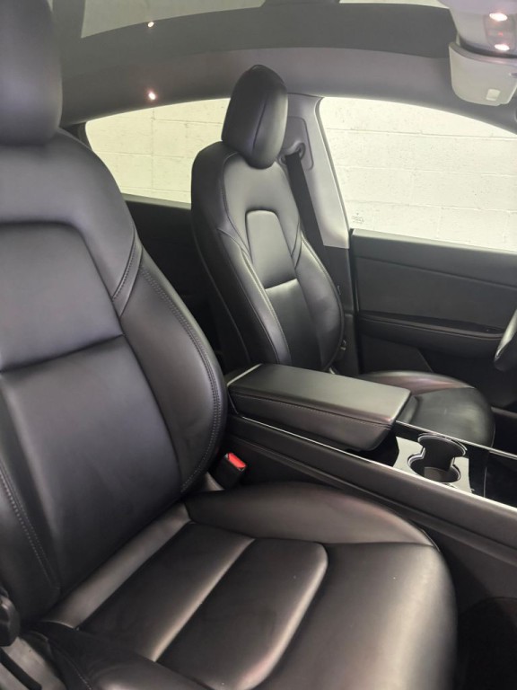 2021 Tesla Model Y Image 5