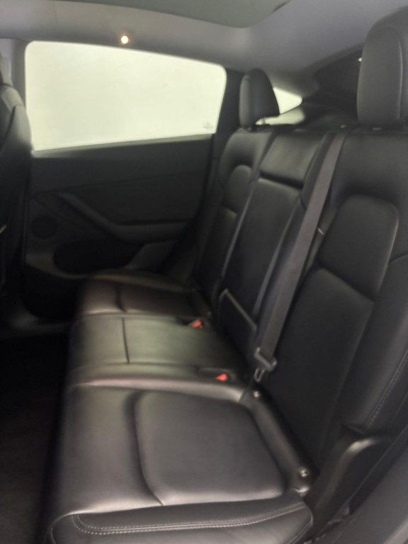 2021 Tesla Model Y Image 6