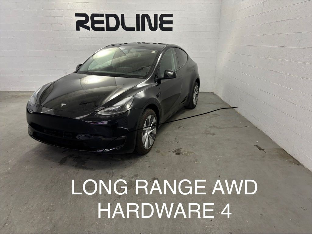 2024 Tesla Model Y Image 1