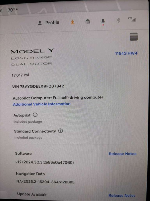 2024 Tesla Model Y Image 11